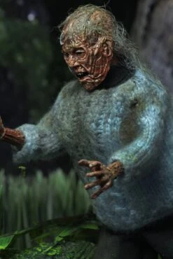 NECA Friday The 13th - Corpse Pamela (Lady Of The Lake) Clothed Actionfigur -Spielzeug Puppen Geschäft 39724 7