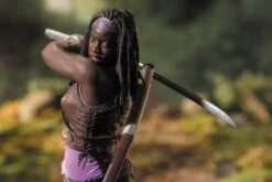 The Walking Dead TV - Michonne Deluxe Figur 13 The Walking Dead TV - Michonne Deluxe Figur -Spielzeug Puppen Geschäft 3f6ed7c31cccb72cb846f19365674e4da5ffe77e6db206b43340e7ed251f784c