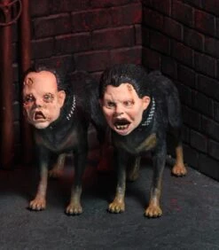 NECA Nightmare On Elm Street Part 2 - Ultimate Freddy Krueger Figur -Spielzeug Puppen Geschäft 48aaf6c2b4e520cb5bebfa8b461d3961f313266410247a77c23dab2933853498