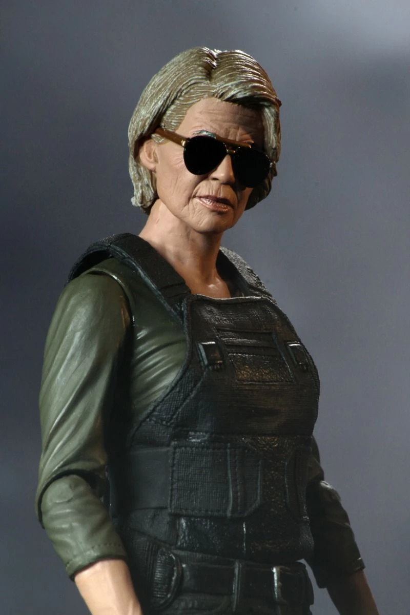 NECA Terminator Dark Fate (2019) Sarah Connor Actionfigur 8 NECA Terminator Dark Fate (2019) Sarah Connor Actionfigur – Bild 6