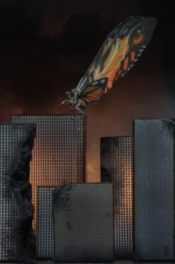 NECA Godzilla: King Of Monsters - Figur Mothra (2019) -Spielzeug Puppen Geschäft 53b191d31328d83a88fe95e07360d36f2d1dbb8c0b328d1432c703b7598cfe5f