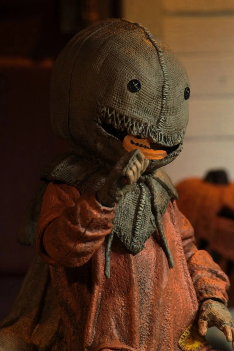 NECA Trick R Treat - Ultimate Sam Actionfigur 12 NECA Trick R Treat - Ultimate Sam Actionfigur – Bild 10