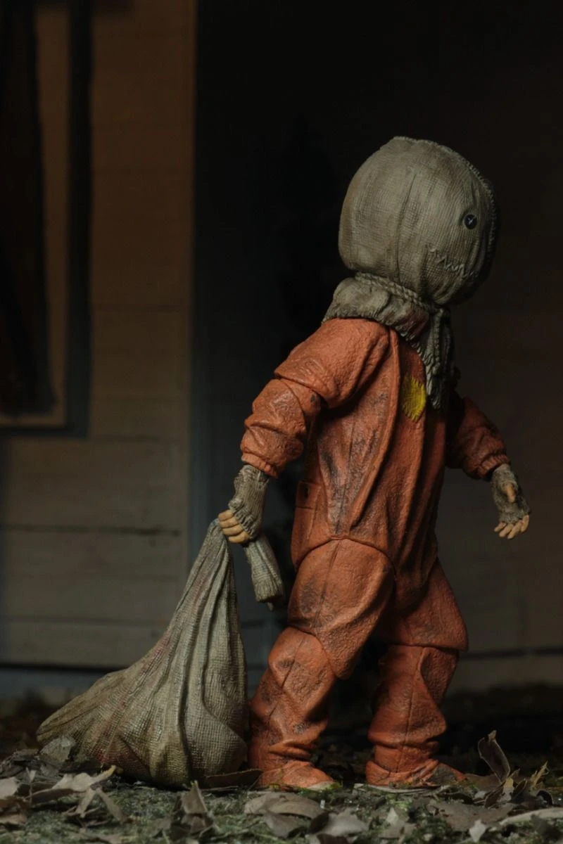 NECA Trick R Treat - Ultimate Sam Actionfigur 13 NECA Trick R Treat - Ultimate Sam Actionfigur – Bild 11