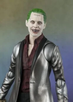 DC Suicide Squad - Joker - S.H. Figuarts Figur -Spielzeug Puppen Geschäft 7147ak4mxdl. ac sl1440