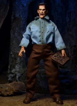 NECA Evil Dead 2 - Deadite Ash Retro Clothed Style Figur -Spielzeug Puppen Geschäft 7313d029901bf309e2a6655138cf55ca42205a7225b35d3952b089ce5330af1e