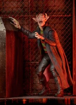 NECA Nightmare On Elm Street Part 7 - New Nightmare Freddy Figur 15 NECA Nightmare On Elm Street Part 7 - New Nightmare Freddy Figur -Spielzeug Puppen Geschäft 97a87dbe8dbc5f6cbc389c469826b2c5aca05cdcdf3c373b42f2b41d8b3df1db