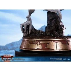 Diverse First 4 Figures - Yu-Gi-Oh! - Blue-Eyes White Dragon - White Edition - Figur -Spielzeug Puppen Geschäft blue eyes white dragon white edition statue 35 cm 18