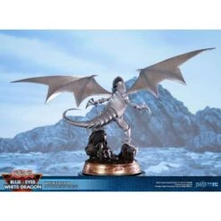 Diverse First 4 Figures - Yu-Gi-Oh! - Blue-Eyes White Dragon - White Edition - Figur -Spielzeug Puppen Geschäft blue eyes white dragon white edition statue 35 cm 4