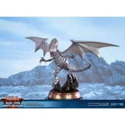 Diverse First 4 Figures - Yu-Gi-Oh! - Blue-Eyes White Dragon - White Edition - Figur -Spielzeug Puppen Geschäft blue eyes white dragon white edition statue 35 cm 8