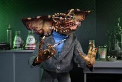 NECA Gremlins 2 - Ultimate Brain Gremlin - Clothed Actionfigur -Spielzeug Puppen Geschäft brain10 scaled 1
