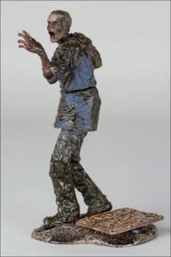 The Walking Dead TV Serie 7 - Figur Mud Walker Zombie -Spielzeug Puppen Geschäft c2b44f3266bfbbeb5c468c0b37b11a021bde1fffad711f2bdcdbd753d24c4cf2