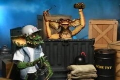 NECA Gremlins 2 - Ultimate Demolition Gremlin 2-Pack - Clothed Actionfigur -Spielzeug Puppen Geschäft demo set5 scaled 1