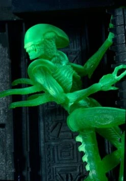 NECA Alien Vs. Predator - Alien Warrior Thermal Vision Actionfigur -Spielzeug Puppen Geschäft ee497d16468a6a5537eee8b4204f85ea75c0f7dd4294f3049bffb3956f6d9841