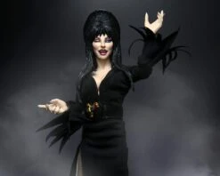 NECA Elvira, Mistress Of The Dark - Clothed Actionfigur -Spielzeug Puppen Geschäft elvira9 scaled 1