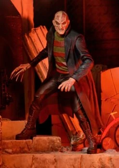 NECA Nightmare On Elm Street Part 7 - New Nightmare Freddy Figur 12 NECA Nightmare On Elm Street Part 7 - New Nightmare Freddy Figur -Spielzeug Puppen Geschäft fe2c7e924d1641ab8fe6f01a064192c9379984bdef06e5d34851ed0d5d0ed2d8
