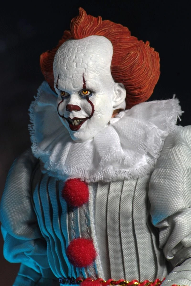 NECA IT (ES) - Ultimate Pennywise 2017 Clothed Figur 7 NECA IT (ES) - Ultimate Pennywise 2017 Clothed Figur – Bild 5