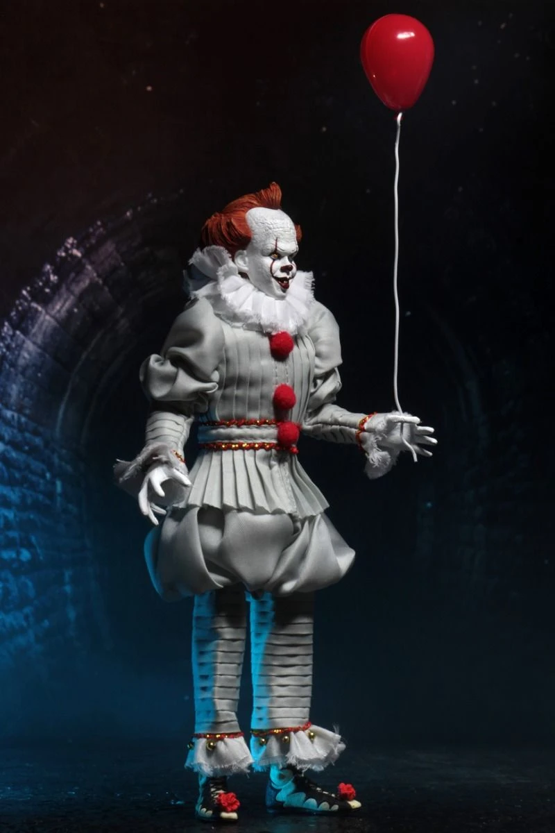 NECA IT (ES) - Ultimate Pennywise 2017 Clothed Figur 8 NECA IT (ES) - Ultimate Pennywise 2017 Clothed Figur – Bild 6
