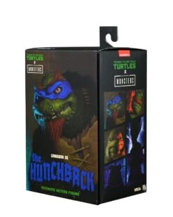 NECA Universal Monsters X TMNT - Ultimate Leonardo Als The Hunchback Figur -Spielzeug Puppen Geschäft leo pkg3 scaled 1