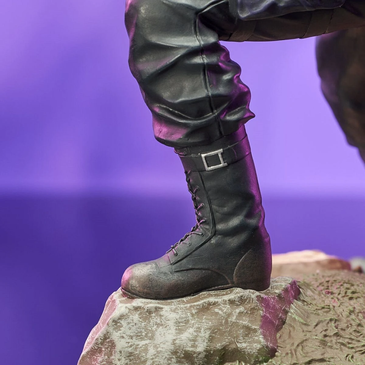 Diamond Select Marvel Gallery - Hawkeye Mit Lucky Dem Pizza-Dog - Statue 13 Diamond Select Marvel Gallery - Hawkeye Mit Lucky Dem Pizza-Dog - Statue – Bild 11