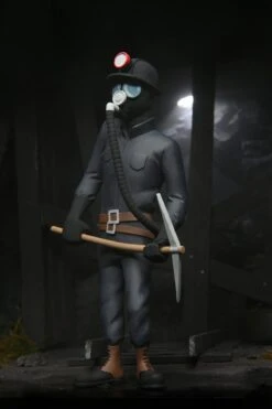 NECA Toony Terrors Series 6 - The Miner Figur -Spielzeug Puppen Geschäft miner2 scaled 1 9