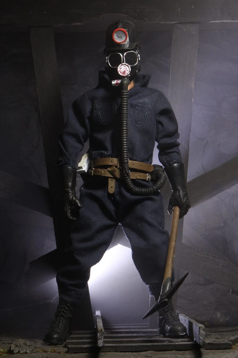 NECA My Bloody Valentine - The Miner - Clothed Actionfigur 6 NECA My Bloody Valentine - The Miner - Clothed Actionfigur – Bild 4