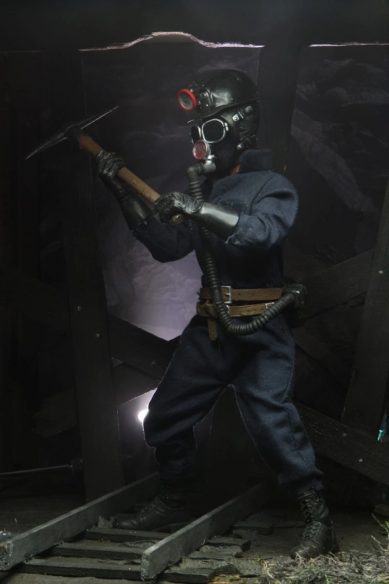 NECA My Bloody Valentine - The Miner - Clothed Actionfigur 9 NECA My Bloody Valentine - The Miner - Clothed Actionfigur – Bild 7